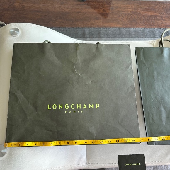 Two Longchamp large paper bags - Picture 1 of 4